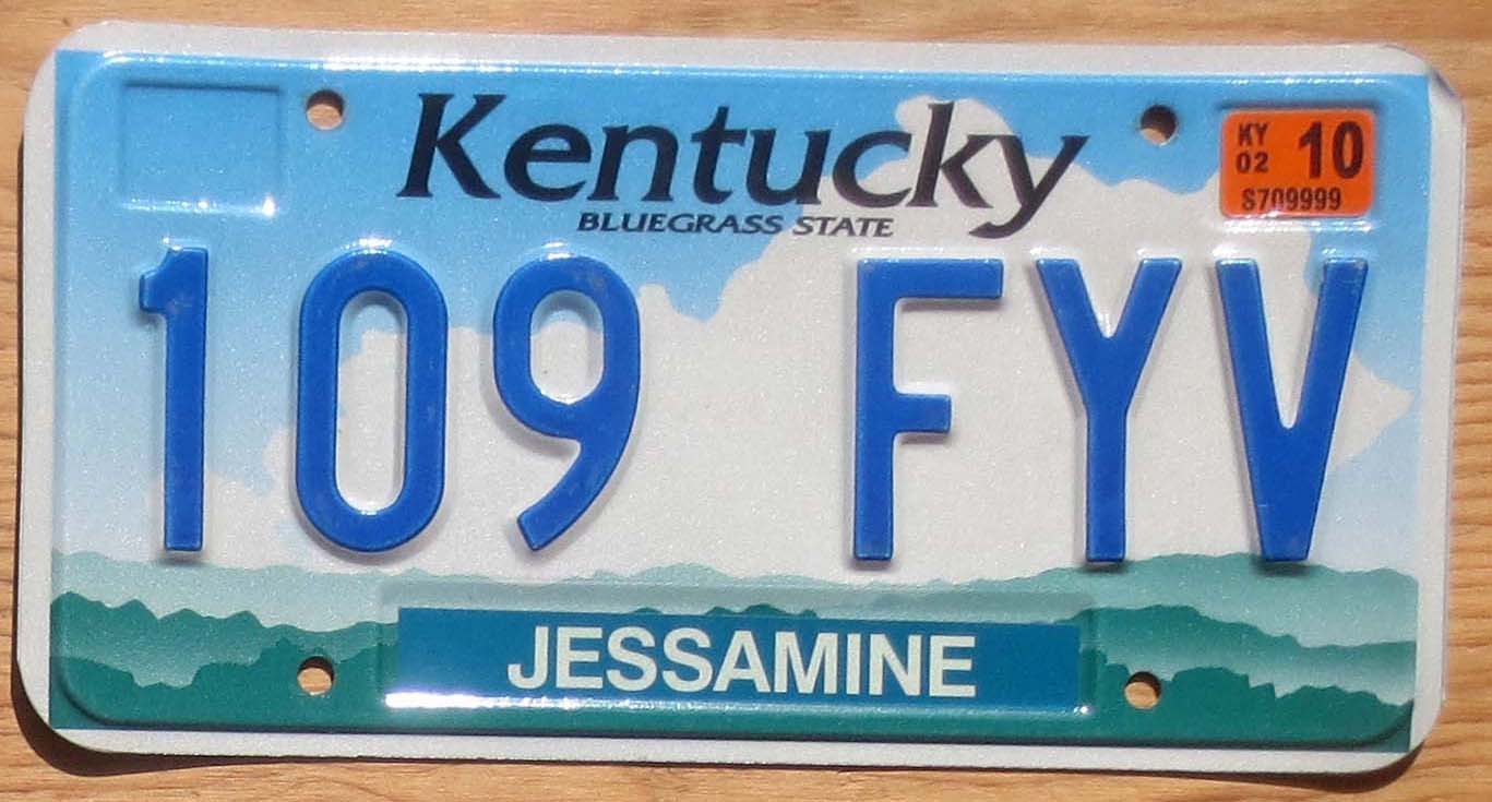 2002 Kentucky exc+ | Automobile License Plate Store: Collectible