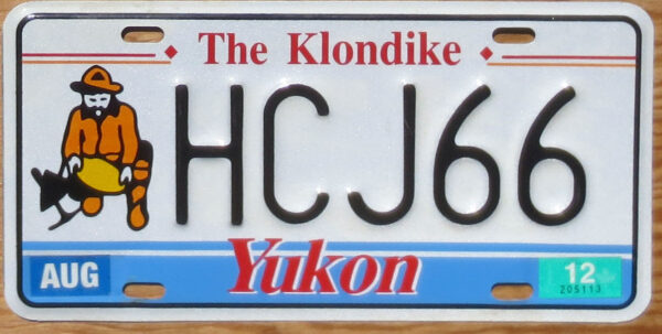 2012 Yukon mint