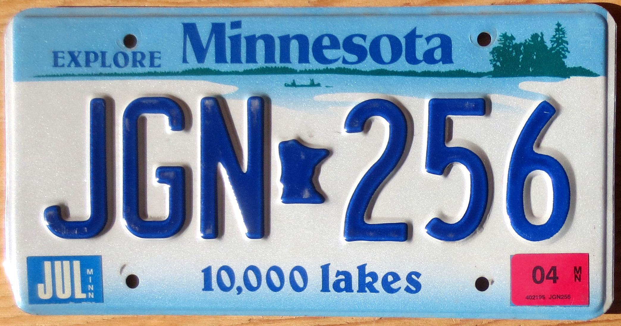 2004 Minnesota vg+ | Automobile License Plate Store: Collectible ...