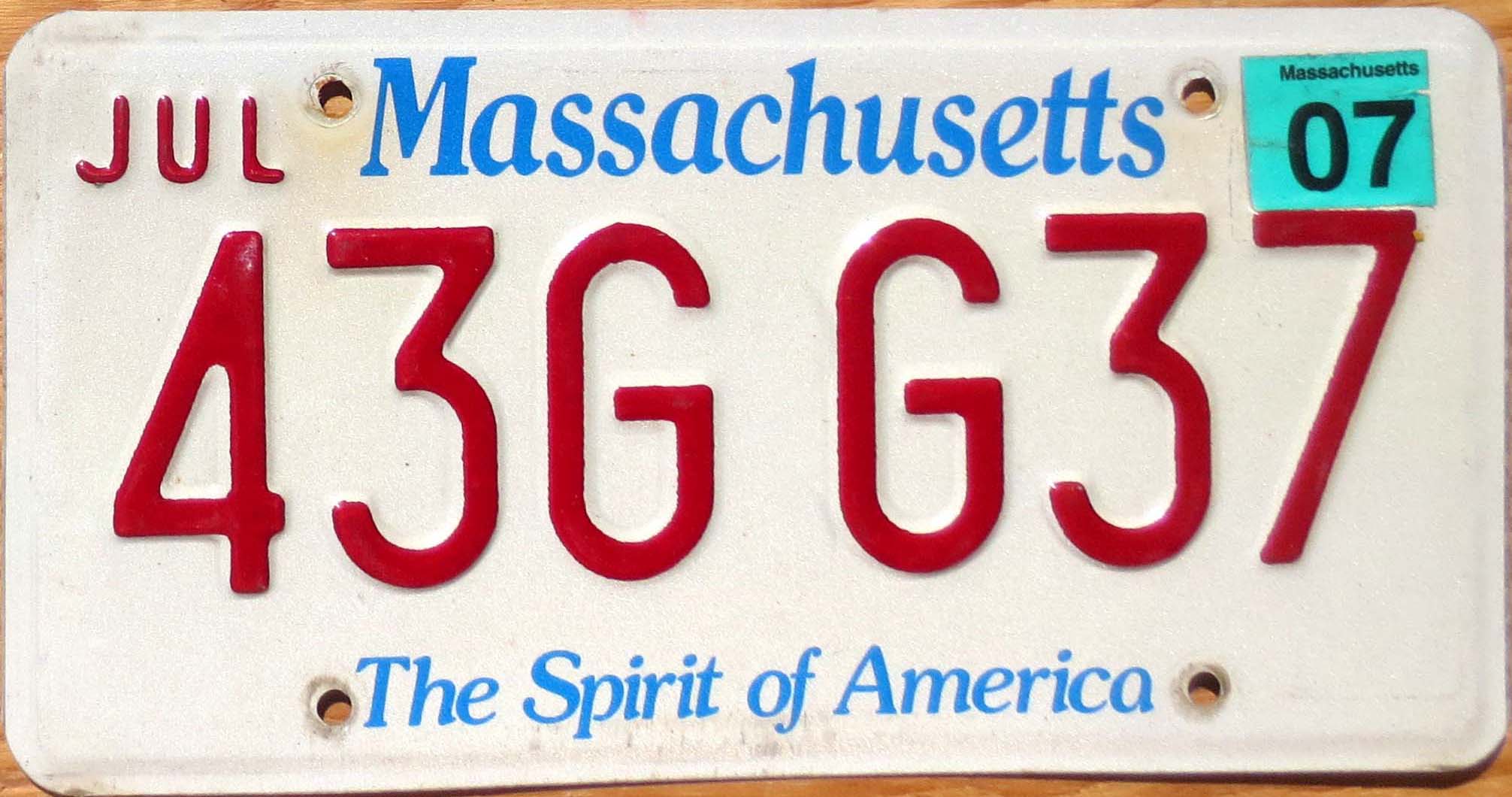 2007 Massachusetts vg Automobile License Plate Store Collectible