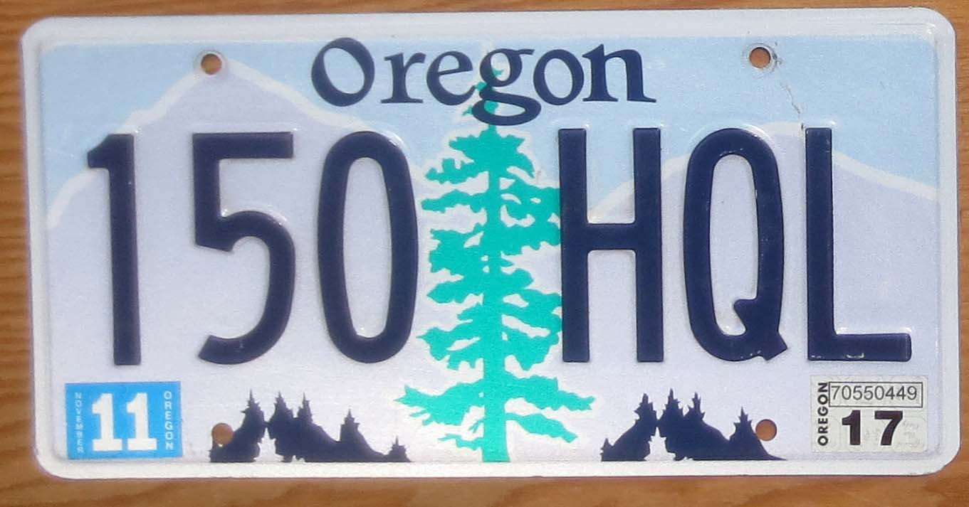 2017 Oregon vg+ Automobile License Plate Store Collectible License