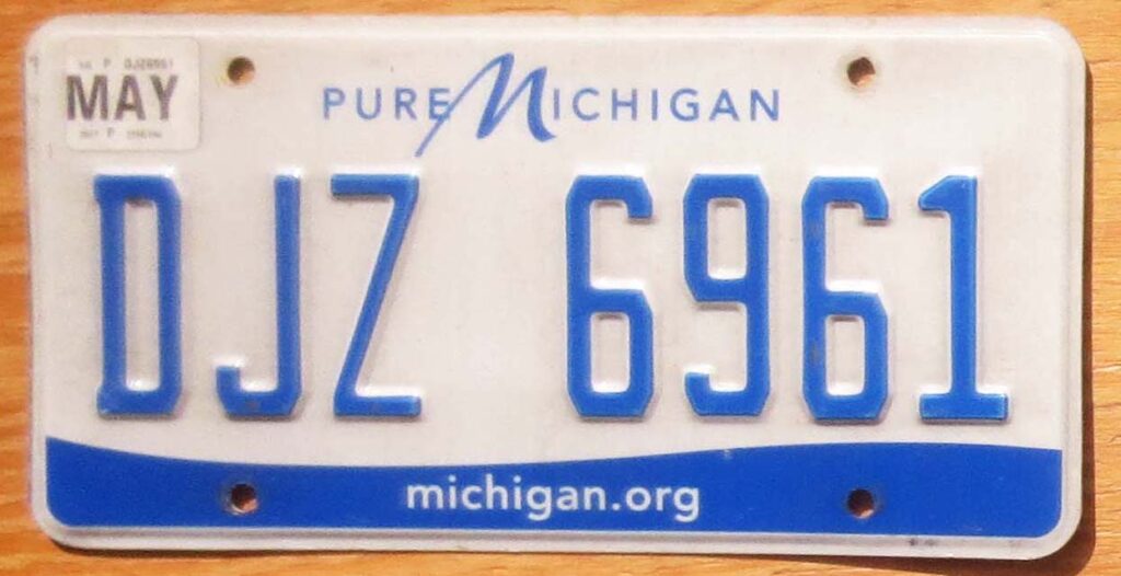 Michigan | Product categories | Automobile License Plate Store ...